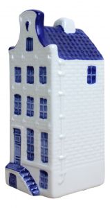 Huisje met Klokgevel, Groot